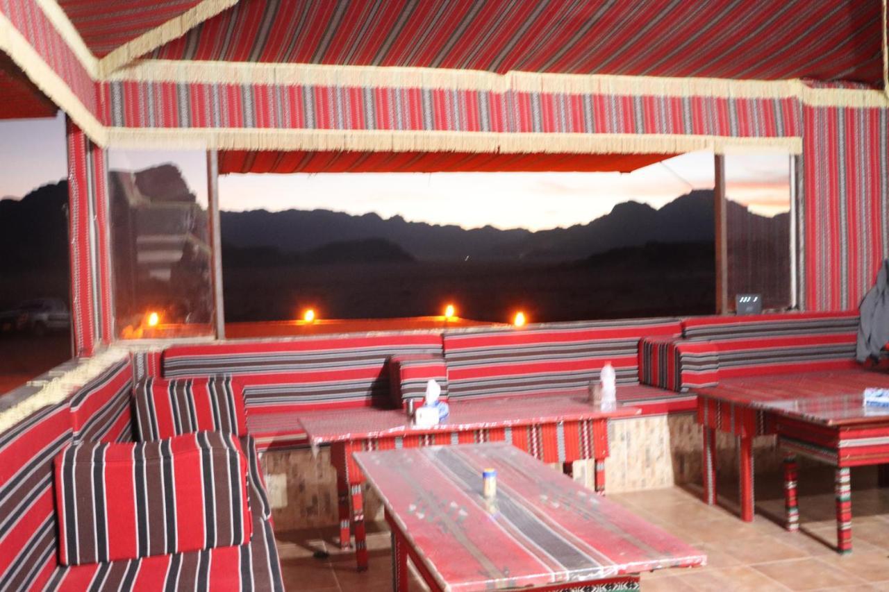 Wadi Rum Legend Camp ภายนอก รูปภาพ