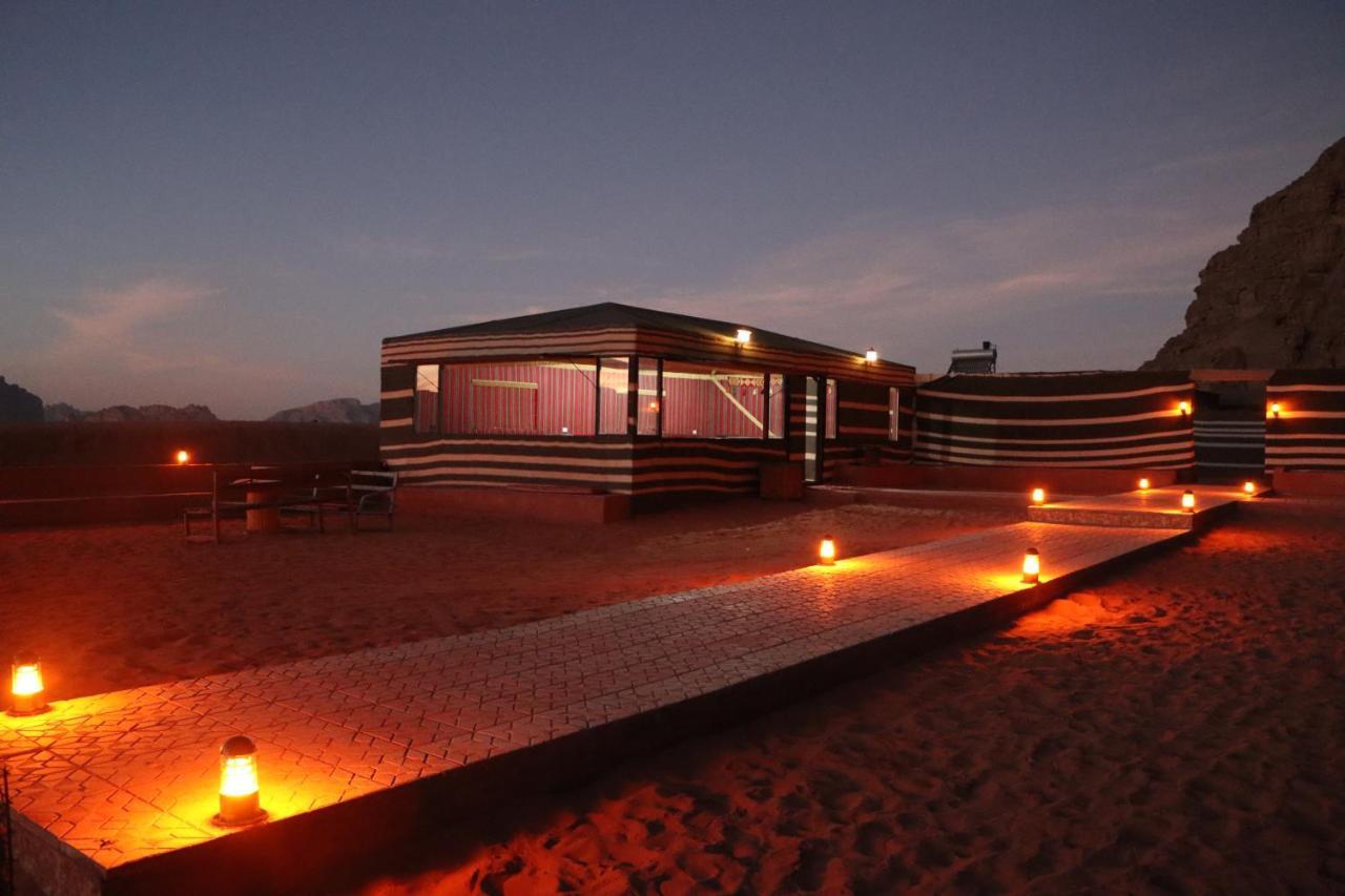 Wadi Rum Legend Camp ภายนอก รูปภาพ